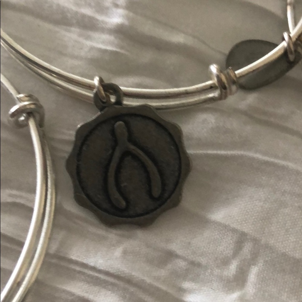 Bangles - Picture 3 of 5